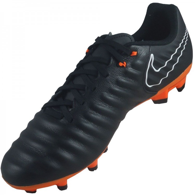 nike tiempo legend 7